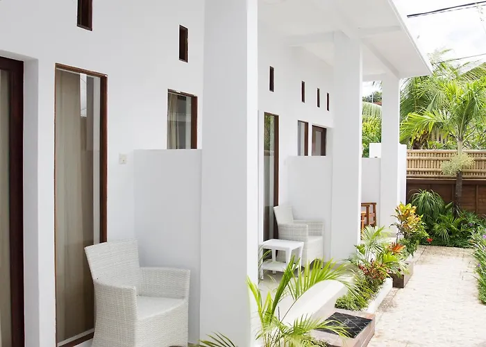 Mahi Mahi House 3*